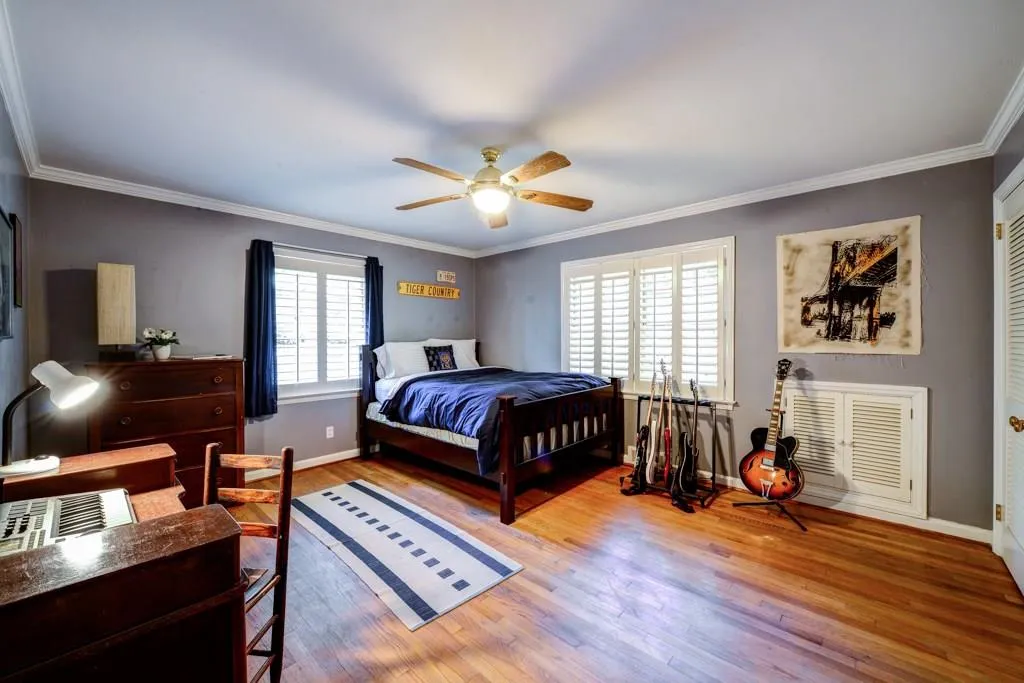 4904 Lake Forrest Drive Ne, Sandy Springs, Georgia 30342, 3 Bedrooms Bedrooms, ,2 BathroomsBathrooms,Residential,Sold,4904 Lake Forrest Drive Ne,5664217