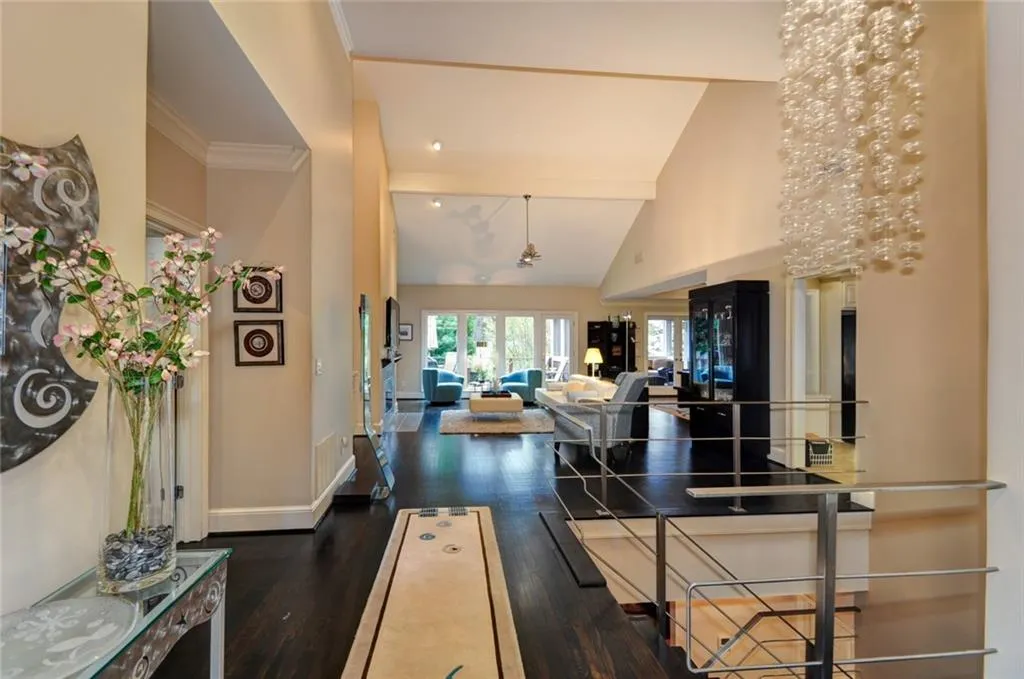 3817 Glen Arbor Court Ne, Brookhaven, Georgia 30319, 3 Bedrooms Bedrooms, ,2 BathroomsBathrooms,Residential,Sold,3817 Glen Arbor Court Ne,5833131