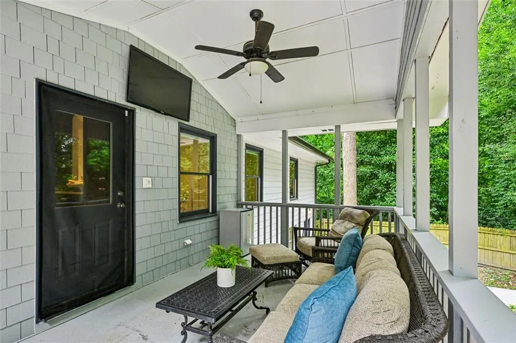 5920 Hilderbrand Drive, Atlanta, Georgia 30328, 4 Bedrooms Bedrooms, ,3 BathroomsBathrooms,Residential,Sold,5920 Hilderbrand Drive,7402224