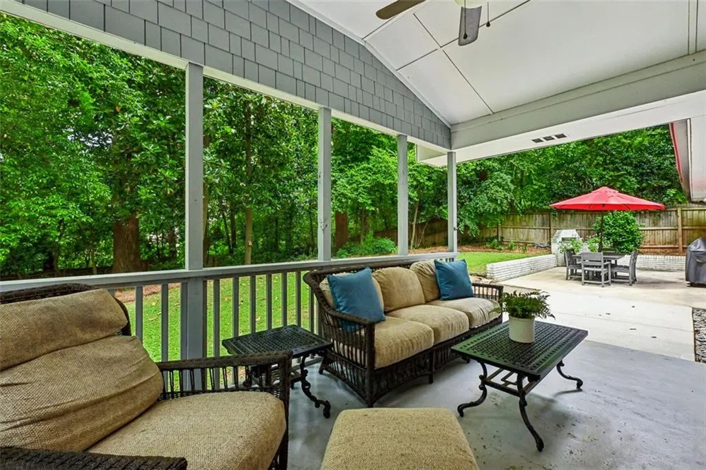 5920 Hilderbrand Drive, Atlanta, Georgia 30328, 4 Bedrooms Bedrooms, ,3 BathroomsBathrooms,Residential,Sold,5920 Hilderbrand Drive,7402224