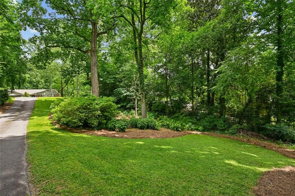 5920 Hilderbrand Drive, Atlanta, Georgia 30328, 4 Bedrooms Bedrooms, ,3 BathroomsBathrooms,Residential,Sold,5920 Hilderbrand Drive,7402224