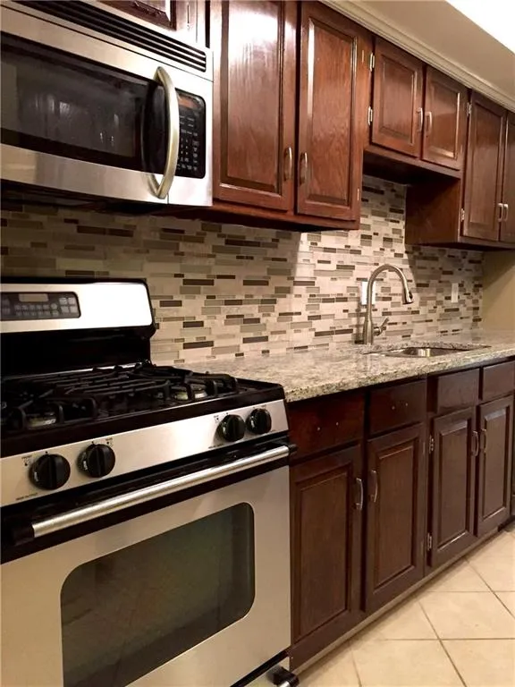 6851 Roswell Road Unit P1, Atlanta, Georgia 30328, 2 Bedrooms Bedrooms, ,2 BathroomsBathrooms,Residential,Sold,6851 Roswell Road Unit P1,5605523
