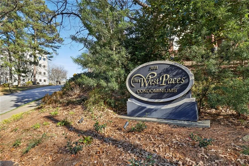 3101 Howell Mill Road Nw Unit 121, Atlanta, Georgia 30327, 1 Bedroom Bedrooms, ,1 BathroomBathrooms,Residential,For Sale,3101 Howell Mill Road Nw Unit 121,7661872