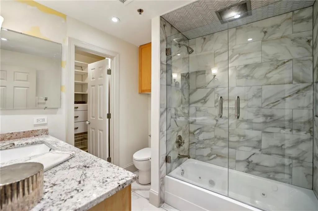 3101 Howell Mill Road Nw Unit 121, Atlanta, Georgia 30327, 1 Bedroom Bedrooms, ,1 BathroomBathrooms,Residential,For Sale,3101 Howell Mill Road Nw Unit 121,7661872