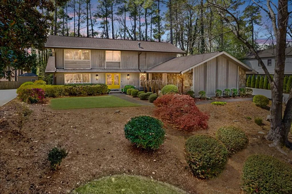 7485 Old Maine Trail, Sandy Springs, Georgia 30328, 5 Bedrooms Bedrooms, ,3 BathroomsBathrooms,Residential,Sold,7485 Old Maine Trail,7026038