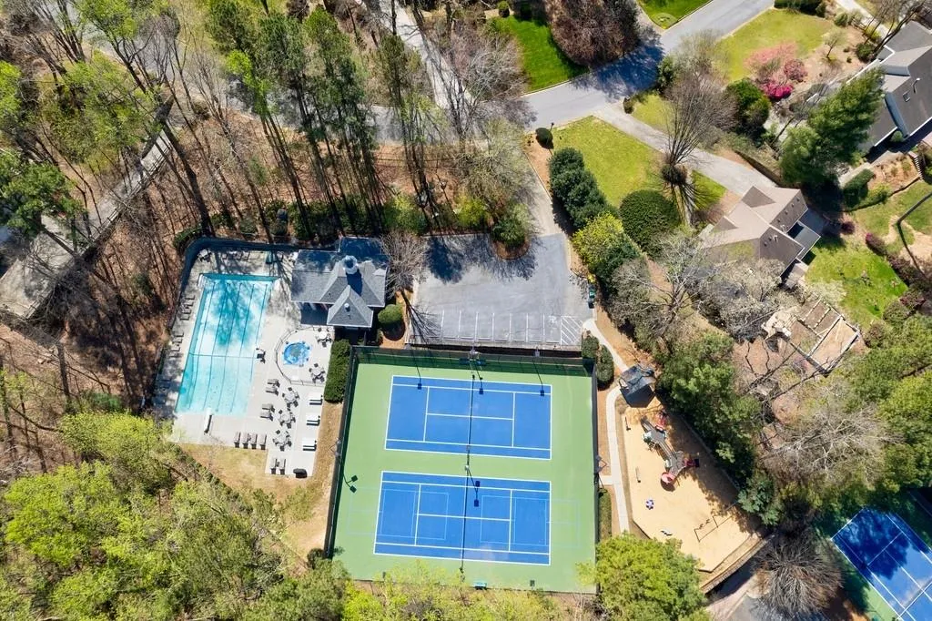 7485 Old Maine Trail, Sandy Springs, Georgia 30328, 5 Bedrooms Bedrooms, ,3 BathroomsBathrooms,Residential,Sold,7485 Old Maine Trail,7026038