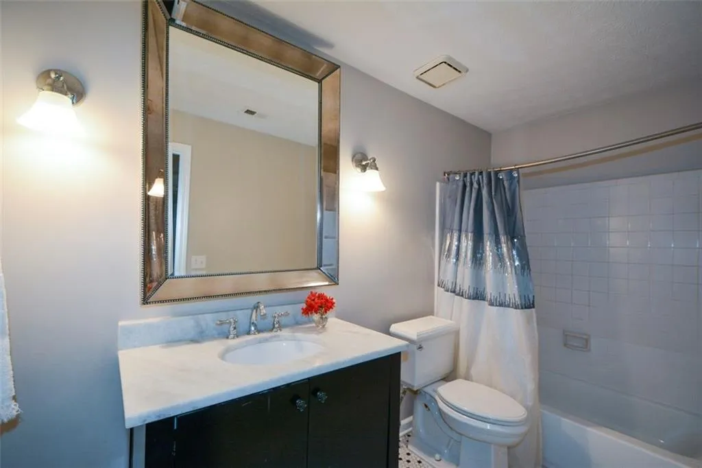 1602 Gettysburg Place, Sandy Springs, Georgia 30350, 2 Bedrooms Bedrooms, ,2 BathroomsBathrooms,Residential,For Sale,1602 Gettysburg Place,7552766