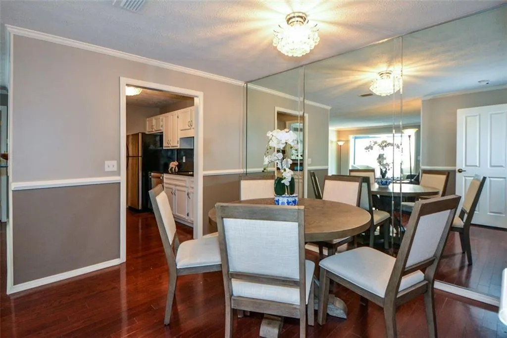 1602 Gettysburg Place, Sandy Springs, Georgia 30350, 2 Bedrooms Bedrooms, ,2 BathroomsBathrooms,Residential,For Sale,1602 Gettysburg Place,7552766