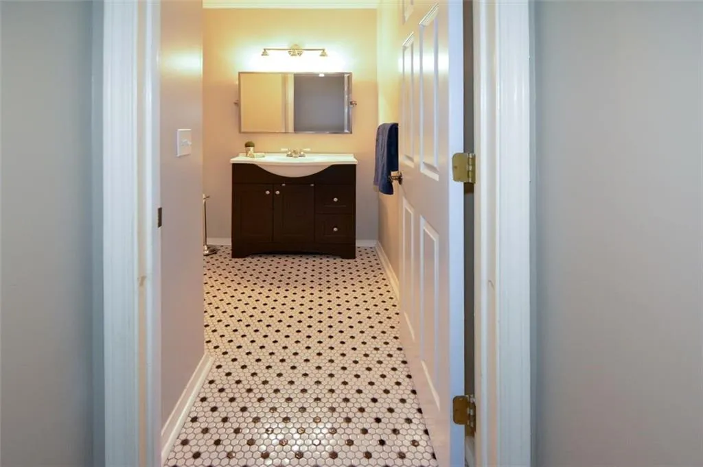 1602 Gettysburg Place, Sandy Springs, Georgia 30350, 2 Bedrooms Bedrooms, ,2 BathroomsBathrooms,Residential,For Sale,1602 Gettysburg Place,7552766