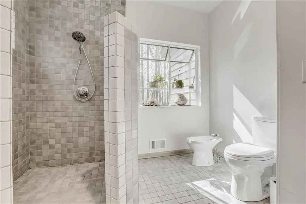 4 Misty Ridge Manor, Atlanta, Georgia 30327, 4 Bedrooms Bedrooms, ,3 BathroomsBathrooms,Residential,Sold,4 Misty Ridge Manor,5991942