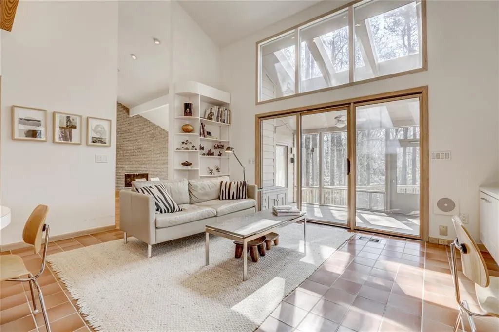 4 Misty Ridge Manor, Atlanta, Georgia 30327, 4 Bedrooms Bedrooms, ,3 BathroomsBathrooms,Residential,Sold,4 Misty Ridge Manor,5991942