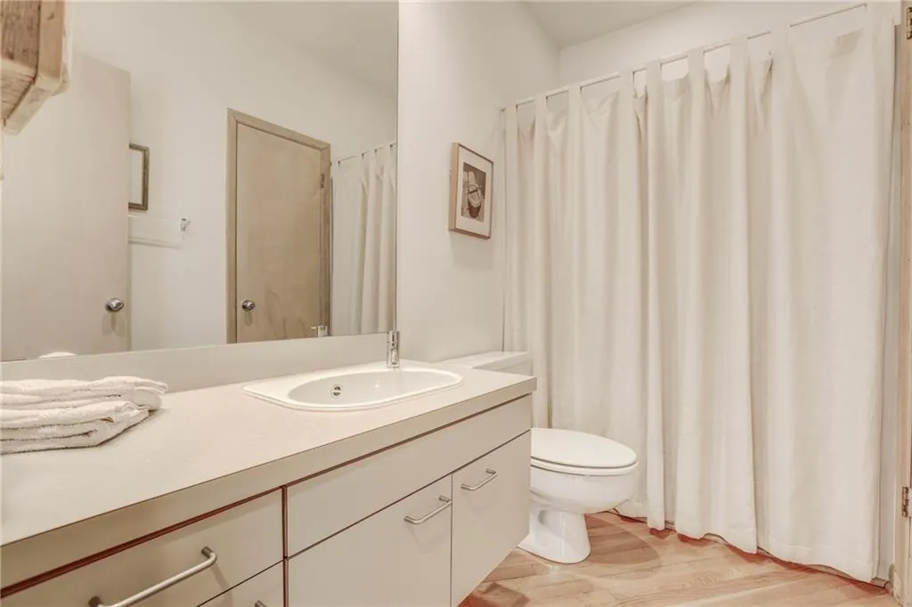 4 Misty Ridge Manor, Atlanta, Georgia 30327, 4 Bedrooms Bedrooms, ,3 BathroomsBathrooms,Residential,Sold,4 Misty Ridge Manor,5991942