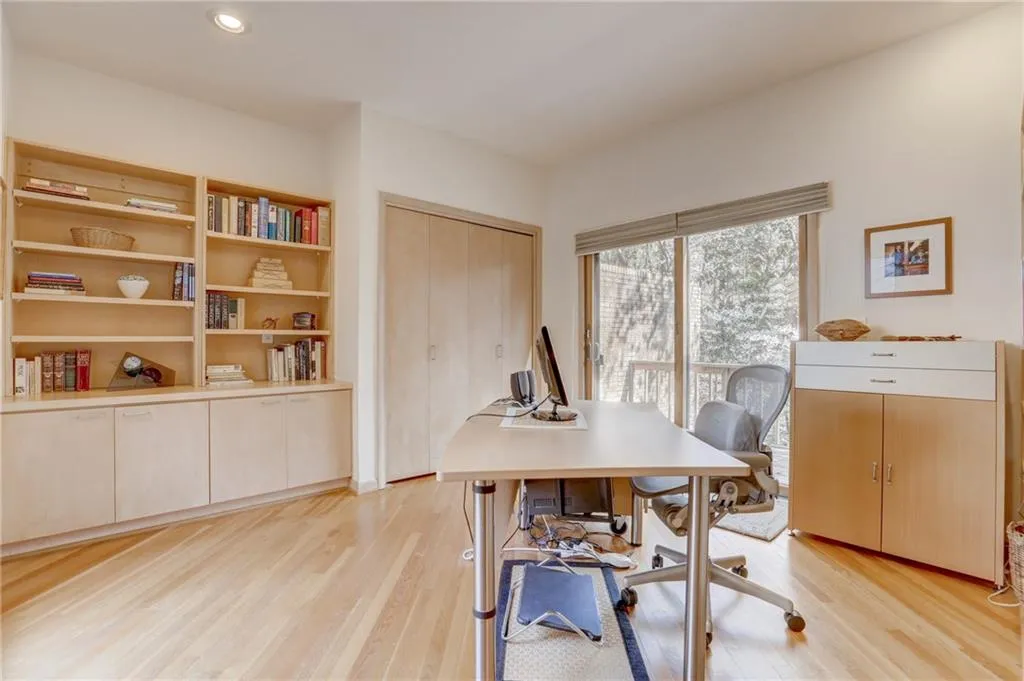 4 Misty Ridge Manor, Atlanta, Georgia 30327, 4 Bedrooms Bedrooms, ,3 BathroomsBathrooms,Residential,Sold,4 Misty Ridge Manor,5991942