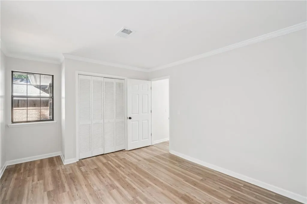 112 Barrington Hills Drive, Atlanta, Georgia 30350, 2 Bedrooms Bedrooms, ,2 BathroomsBathrooms,Residential,For Sale,112 Barrington Hills Drive,7650632
