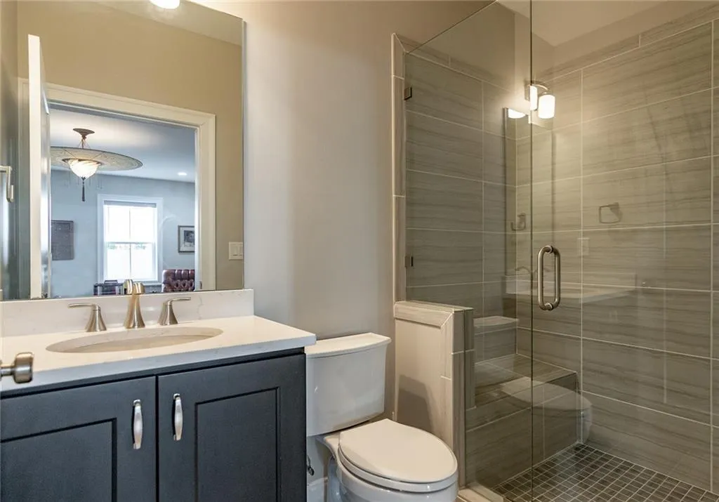 110 Ridgely Court Unit 23, Atlanta, Georgia 30342, 4 Bedrooms Bedrooms, ,4 BathroomsBathrooms,Residential,Sold,110 Ridgely Court Unit 23,6871549