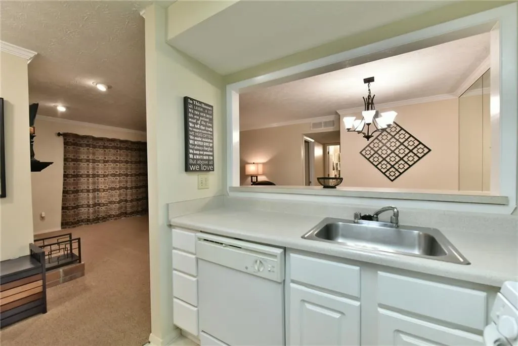 605 River Run Drive, Atlanta, Georgia 30350, 1 Bedroom Bedrooms, ,1 BathroomBathrooms,Residential,Sold,605 River Run Drive,5879450