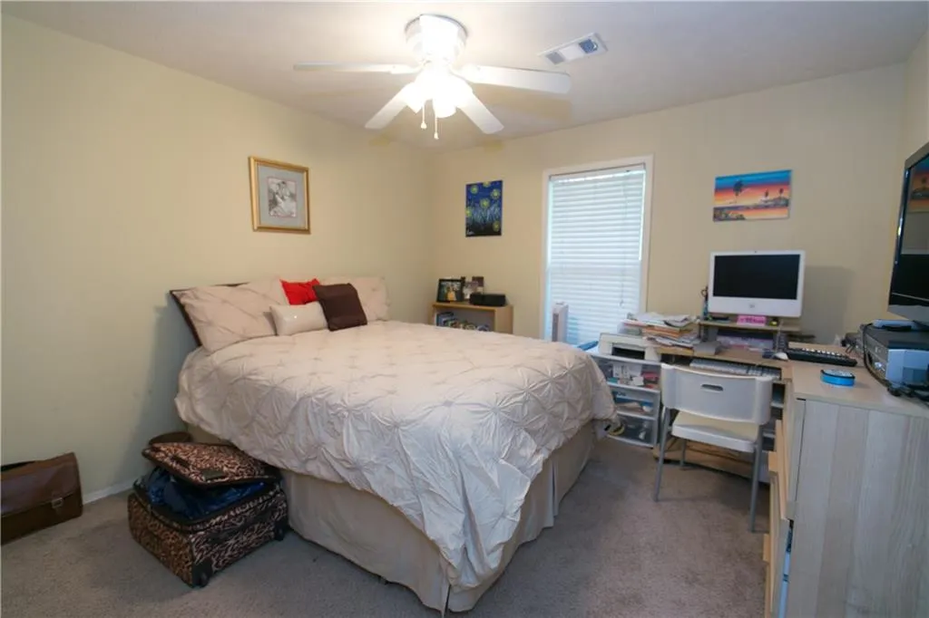 704 Vicksburg Place, Sandy Springs, Georgia 30350, 3 Bedrooms Bedrooms, ,2 BathroomsBathrooms,Residential,Sold,704 Vicksburg Place,5687266