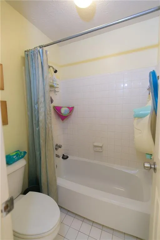 704 Vicksburg Place, Sandy Springs, Georgia 30350, 3 Bedrooms Bedrooms, ,2 BathroomsBathrooms,Residential,Sold,704 Vicksburg Place,5687266