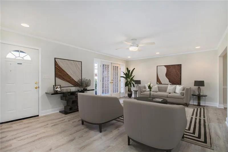 Living room - Virtually Staged