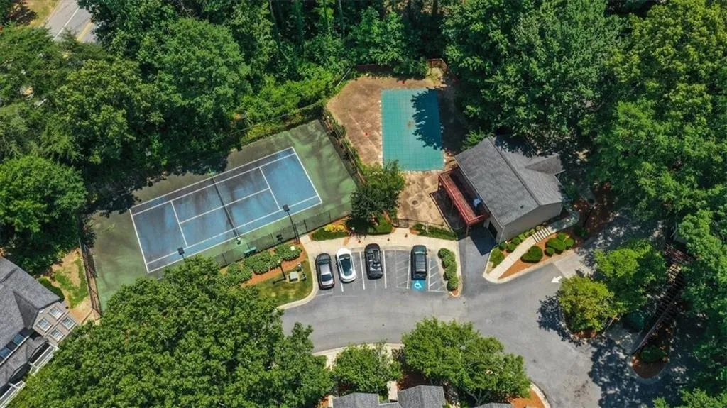 View of birds eye view of property