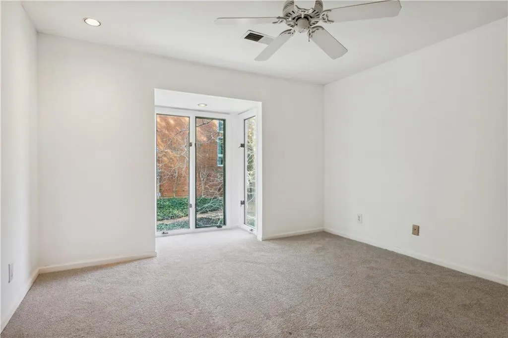 39 Willow Glen Ne, Atlanta, Georgia 30342, 3 Bedrooms Bedrooms, ,3 BathroomsBathrooms,Residential,Sold,39 Willow Glen Ne,7180889