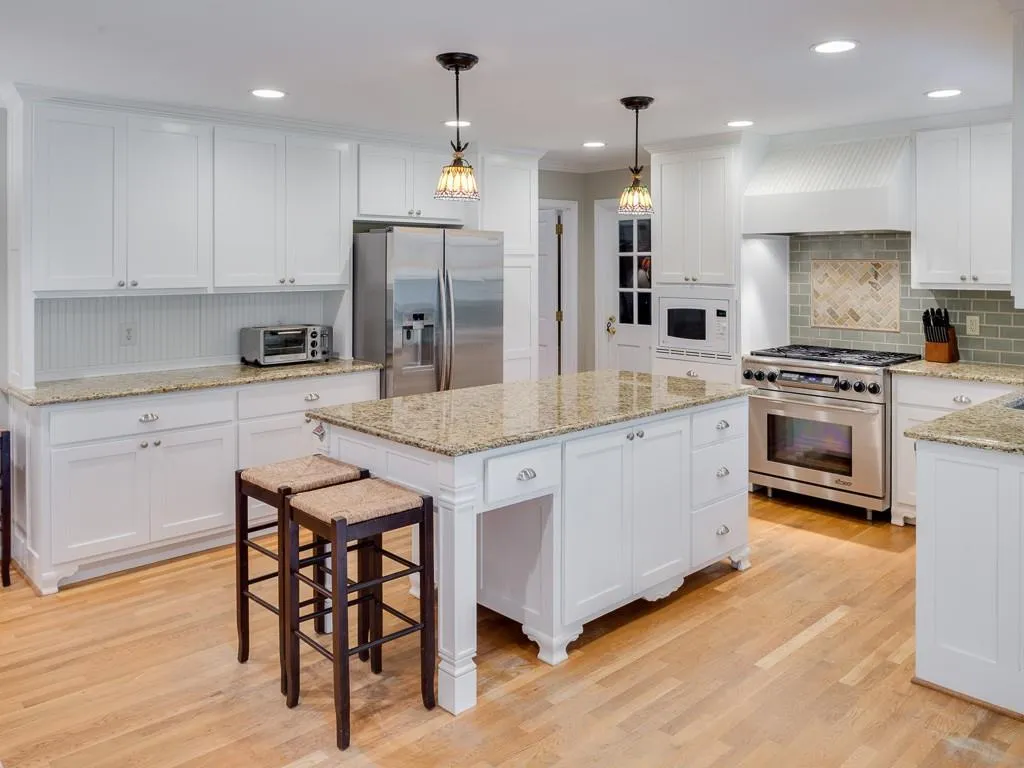 4795 Cherrywood Lane, Atlanta, Georgia 30342, 6 Bedrooms Bedrooms, ,3 BathroomsBathrooms,Residential,Sold,4795 Cherrywood Lane,5889351