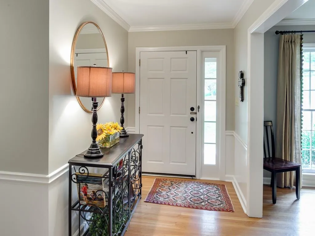 4795 Cherrywood Lane, Atlanta, Georgia 30342, 6 Bedrooms Bedrooms, ,3 BathroomsBathrooms,Residential,Sold,4795 Cherrywood Lane,5889351