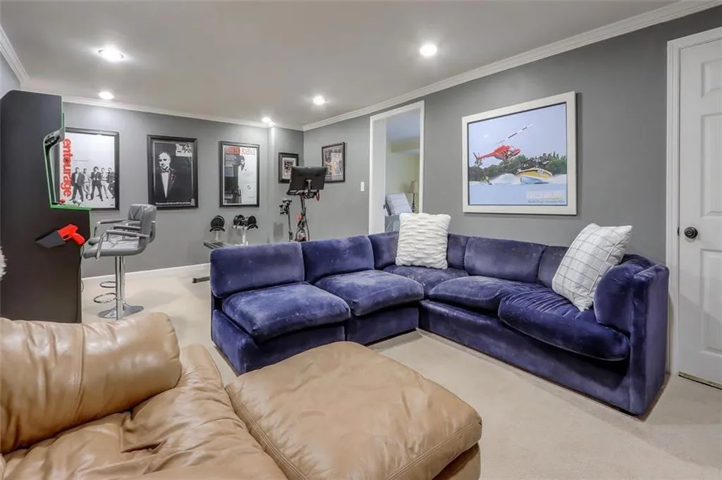 95 Silverwood Road, Atlanta, Georgia 30342, 4 Bedrooms Bedrooms, ,3 BathroomsBathrooms,Residential,Sold,95 Silverwood Road,6879687