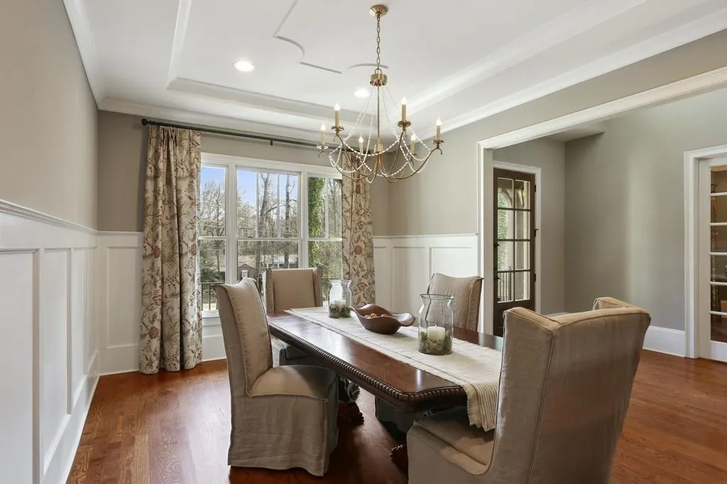 5560 Lake Forrest Drive, Atlanta, Georgia 30342, 6 Bedrooms Bedrooms, ,6 BathroomsBathrooms,Residential,Sold,5560 Lake Forrest Drive,5801853