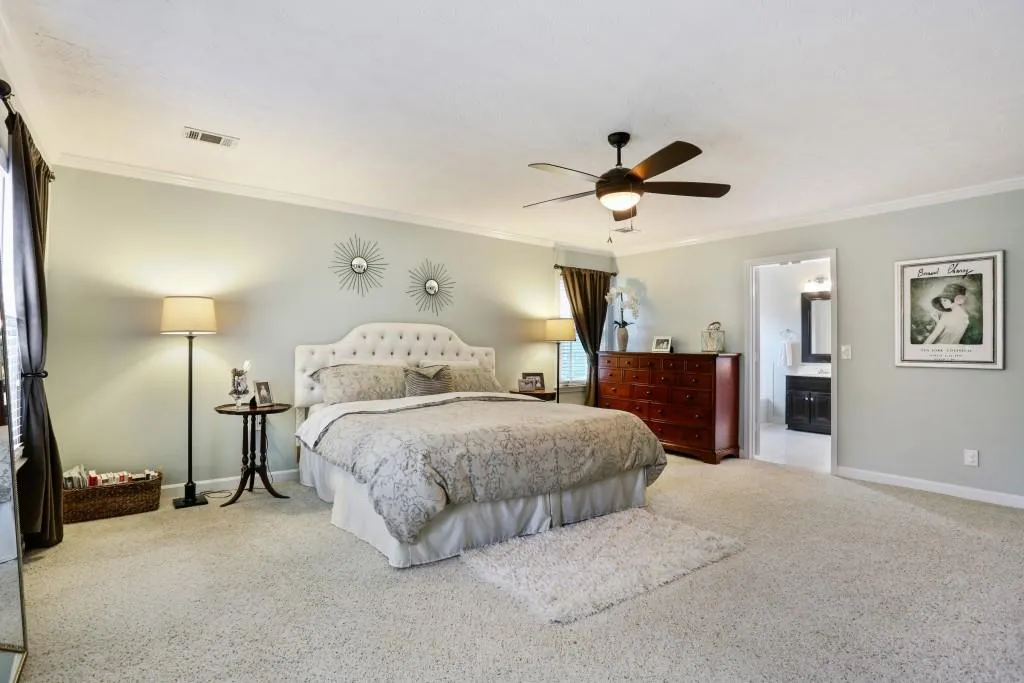 6965 Hunters Knoll Ne, Sandy Springs, Georgia 30328, 4 Bedrooms Bedrooms, ,2 BathroomsBathrooms,Residential,Sold,6965 Hunters Knoll Ne,5795151
