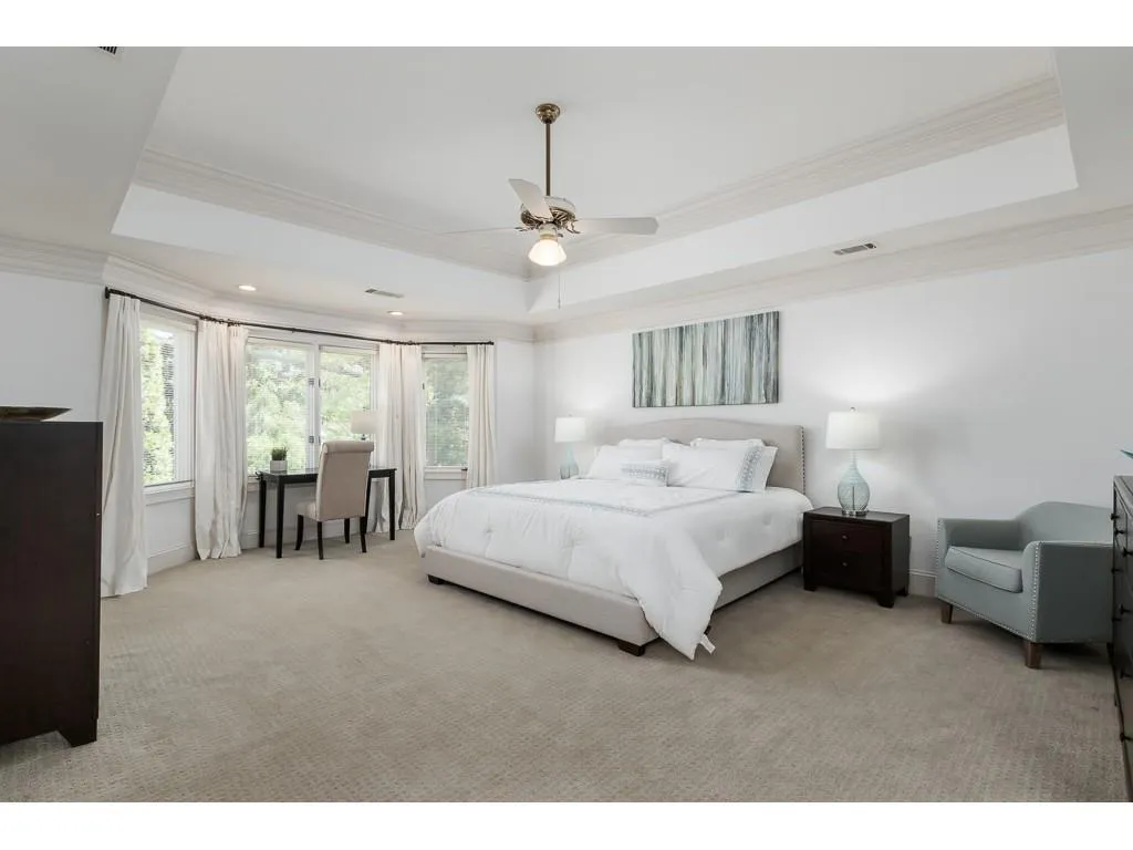 975 Manchester Place, Sandy Springs, Georgia 30328, 4 Bedrooms Bedrooms, ,4 BathroomsBathrooms,Residential,Sold,975 Manchester Place,6707628