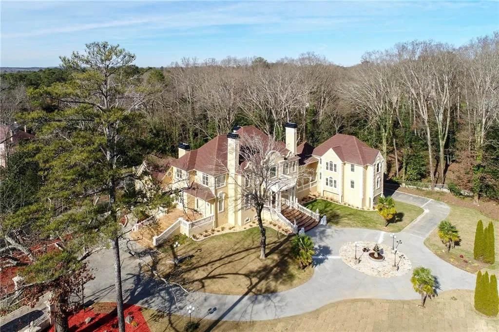 6020 Riverside Drive, Sandy Springs, Georgia 30328, 12 Bedrooms Bedrooms, ,12 BathroomsBathrooms,Residential,Sold,6020 Riverside Drive,5945025