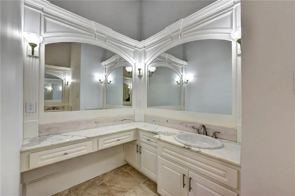 6020 Riverside Drive, Sandy Springs, Georgia 30328, 12 Bedrooms Bedrooms, ,12 BathroomsBathrooms,Residential,Sold,6020 Riverside Drive,5945025