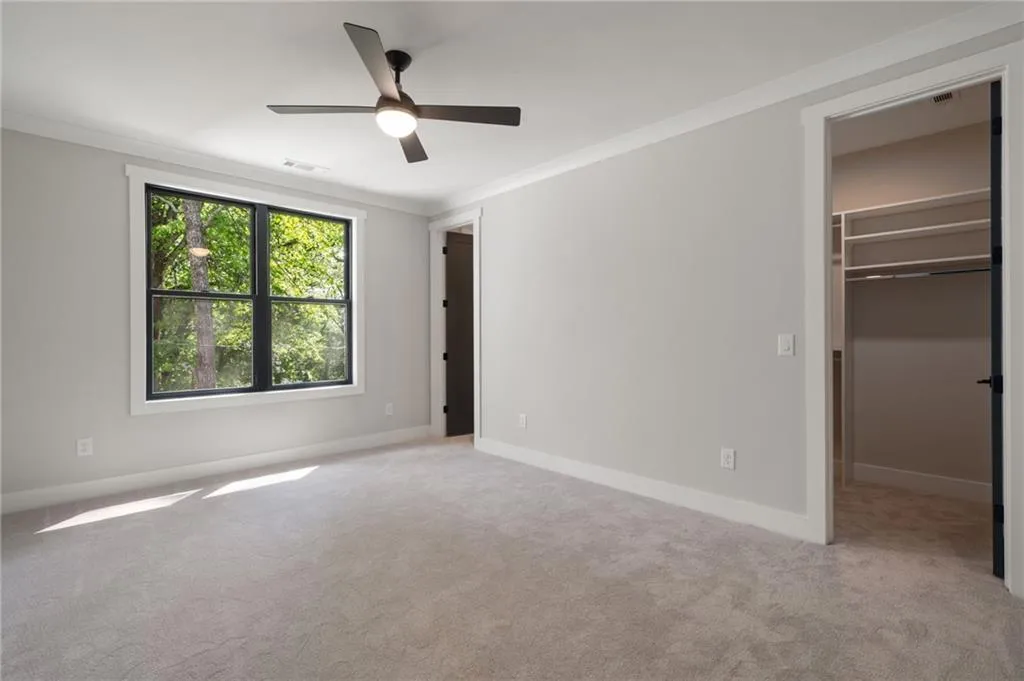 4091 Oak Forest Drive Ne, Brookhaven, Georgia 30319, 5 Bedrooms Bedrooms, ,5 BathroomsBathrooms,Residential,For Sale,4091 Oak Forest Drive Ne,7587370
