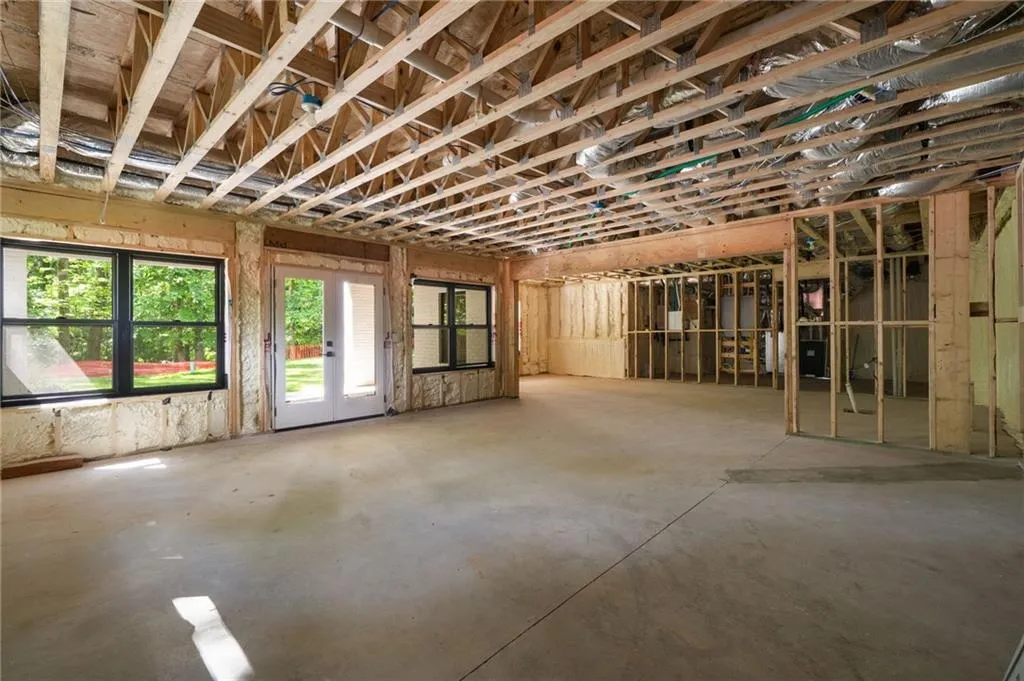 4091 Oak Forest Drive Ne, Brookhaven, Georgia 30319, 5 Bedrooms Bedrooms, ,5 BathroomsBathrooms,Residential,For Sale,4091 Oak Forest Drive Ne,7587370