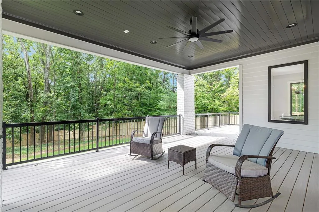 4091 Oak Forest Drive Ne, Brookhaven, Georgia 30319, 5 Bedrooms Bedrooms, ,5 BathroomsBathrooms,Residential,For Sale,4091 Oak Forest Drive Ne,7587370