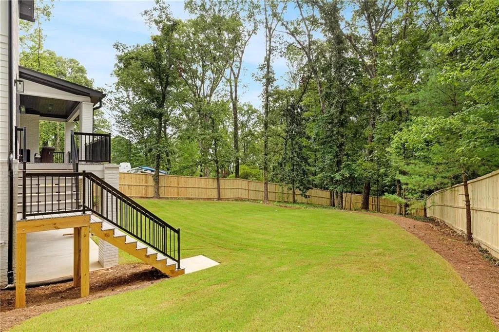 4091 Oak Forest Drive Ne, Brookhaven, Georgia 30319, 5 Bedrooms Bedrooms, ,5 BathroomsBathrooms,Residential,For Sale,4091 Oak Forest Drive Ne,7587370
