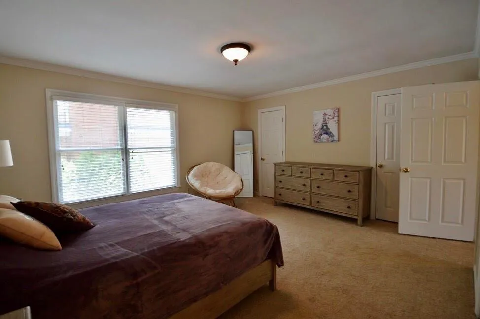 7500 Roswell Road Unit 71, Sandy Springs, Georgia 30350, 2 Bedrooms Bedrooms, ,2 BathroomsBathrooms,Residential,Sold,7500 Roswell Road Unit 71,6749563
