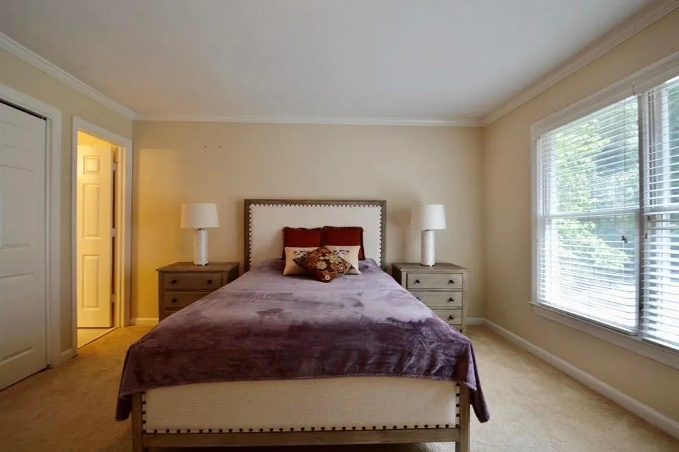 7500 Roswell Road Unit 71, Sandy Springs, Georgia 30350, 2 Bedrooms Bedrooms, ,2 BathroomsBathrooms,Residential,Sold,7500 Roswell Road Unit 71,6749563