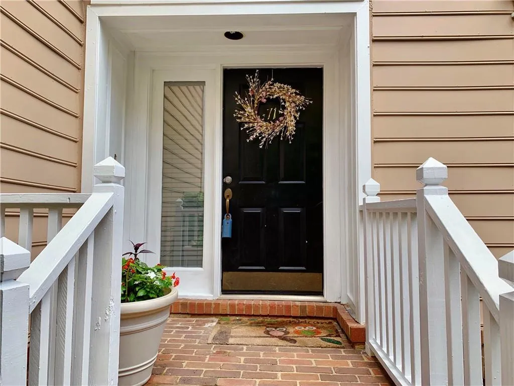 7500 Roswell Road Unit 71, Sandy Springs, Georgia 30350, 2 Bedrooms Bedrooms, ,2 BathroomsBathrooms,Residential,Sold,7500 Roswell Road Unit 71,6749563