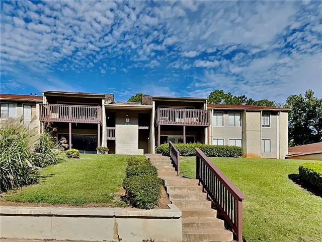 3575 Oakvale Road Unit 305, Decatur, Georgia 30034