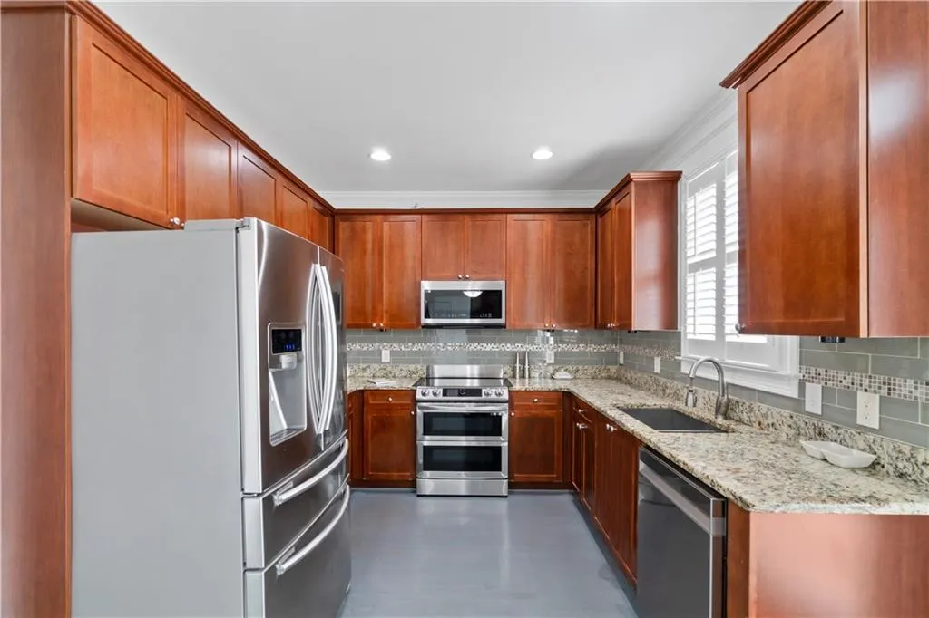 1783 Drew Drive Nw, Atlanta, Georgia 30318, 3 Bedrooms Bedrooms, ,2 BathroomsBathrooms,Residential,For Sale,1783 Drew Drive Nw,7576557