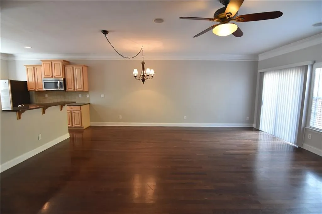 7852 Kiverton Place, Sandy Springs, Georgia 30350, 3 Bedrooms Bedrooms, ,3 BathroomsBathrooms,Residential,Sold,7852 Kiverton Place,6875293