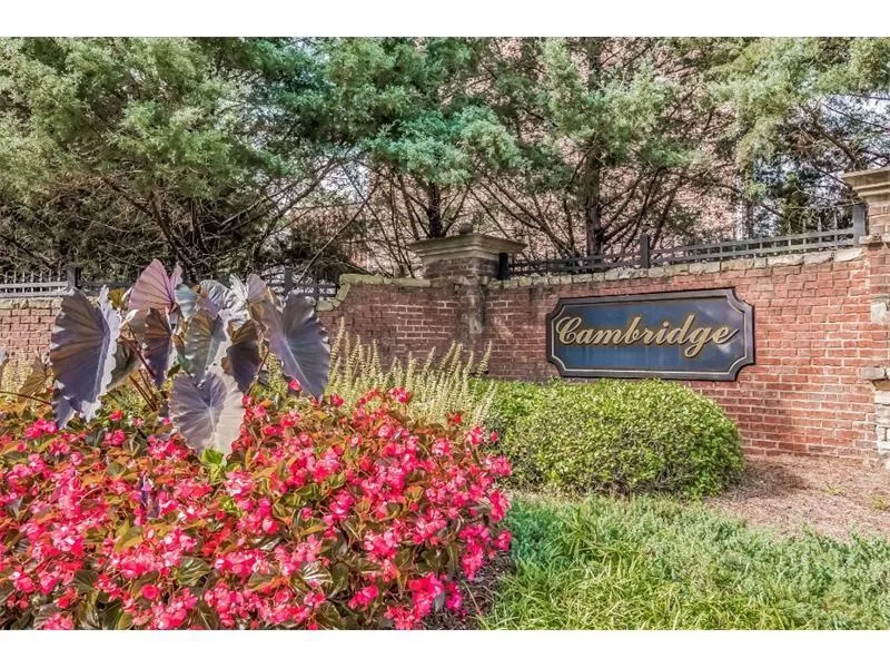 7852 Kiverton Place, Sandy Springs, Georgia 30350, 3 Bedrooms Bedrooms, ,3 BathroomsBathrooms,Residential,Sold,7852 Kiverton Place,6875293