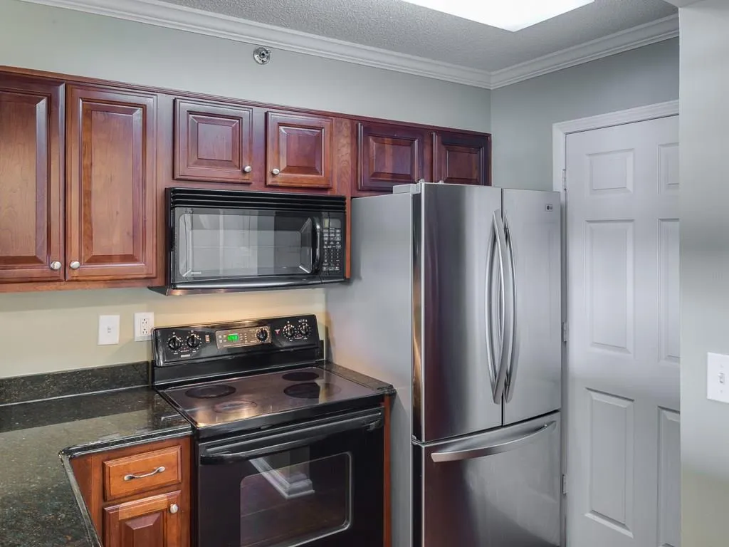 795 Hammond Drive Unit 313, Atlanta, Georgia 30328, 2 Bedrooms Bedrooms, ,2 BathroomsBathrooms,Residential,Sold,795 Hammond Drive Unit 313,5900016