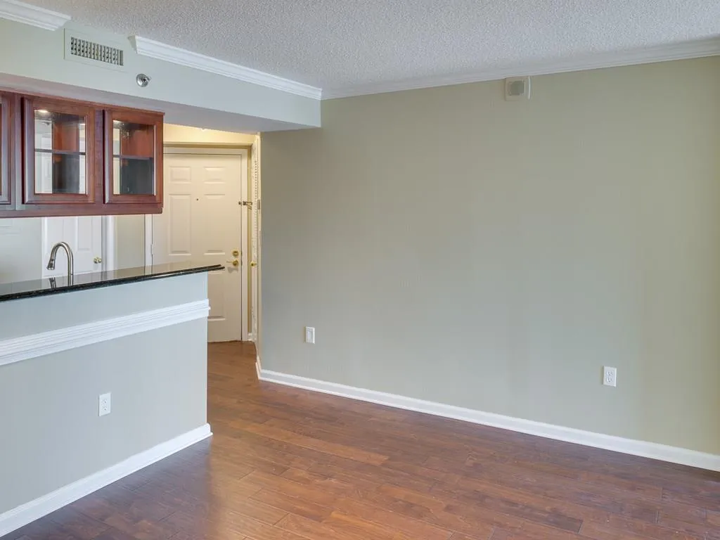 795 Hammond Drive Unit 313, Atlanta, Georgia 30328, 2 Bedrooms Bedrooms, ,2 BathroomsBathrooms,Residential,Sold,795 Hammond Drive Unit 313,5900016