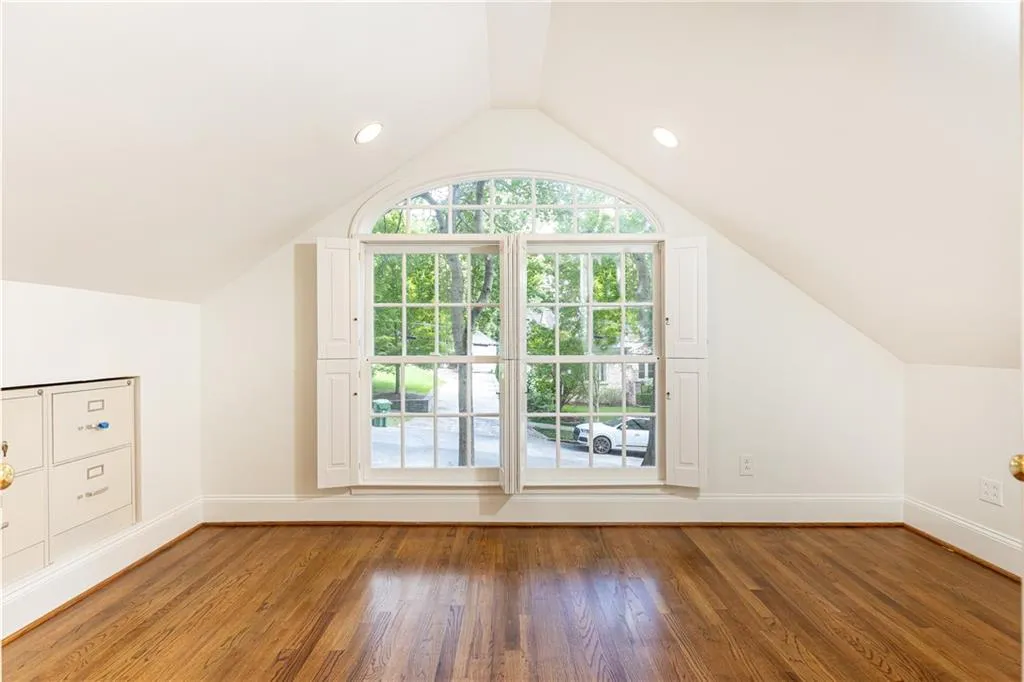 Private office upsstairs with beautiful large windows let in tons of natural light.