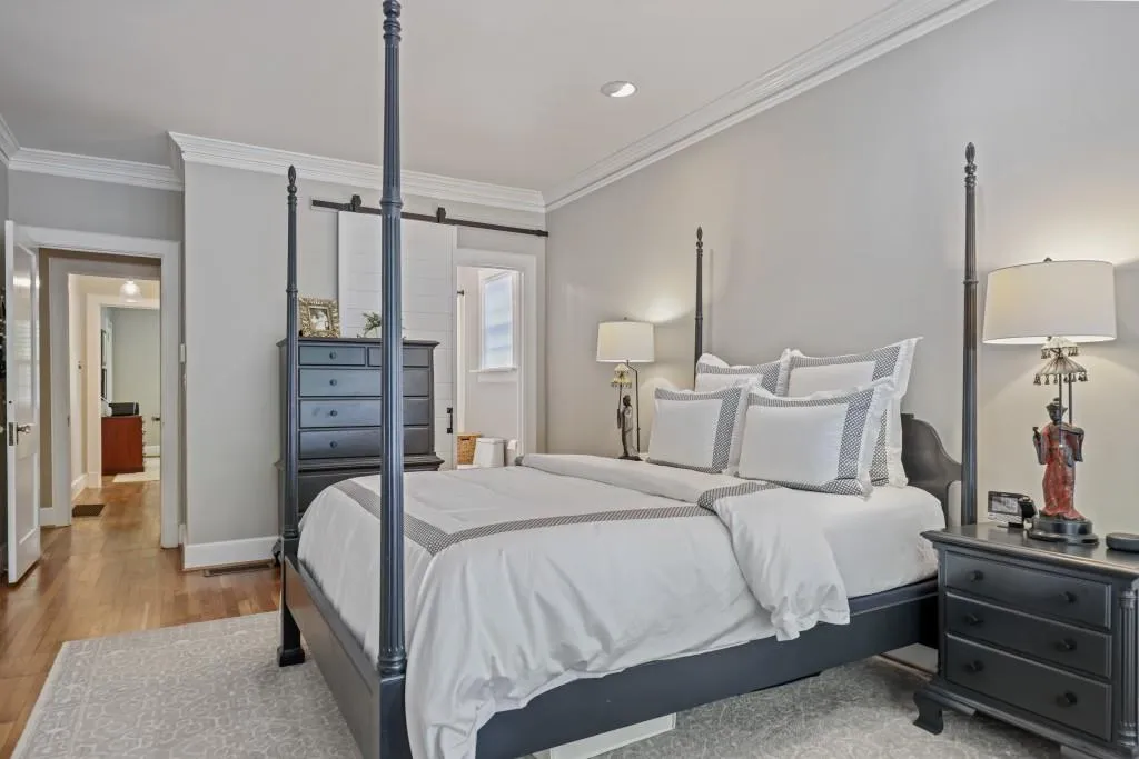 4065 Peachtree Dunwoody Road, Atlanta, Georgia 30342, 5 Bedrooms Bedrooms, ,4 BathroomsBathrooms,Residential,For Sale,4065 Peachtree Dunwoody Road,7632629