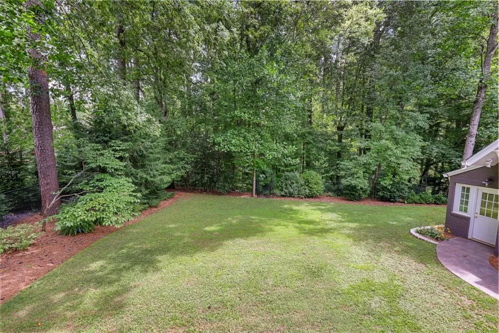 4065 Peachtree Dunwoody Road, Atlanta, Georgia 30342, 5 Bedrooms Bedrooms, ,4 BathroomsBathrooms,Residential,For Sale,4065 Peachtree Dunwoody Road,7632629