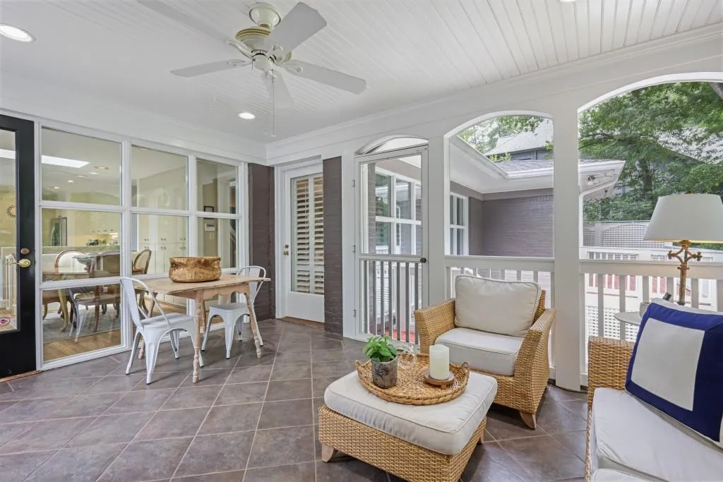 Screened porch